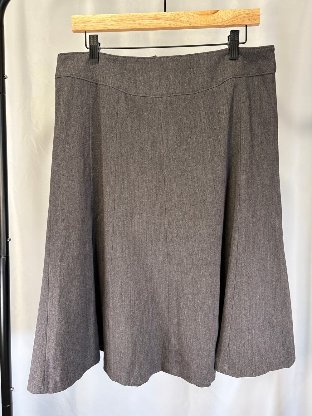 Rafaella Women’s Size 12 Gray A-Line Flare Skirt Stretch Career Midi